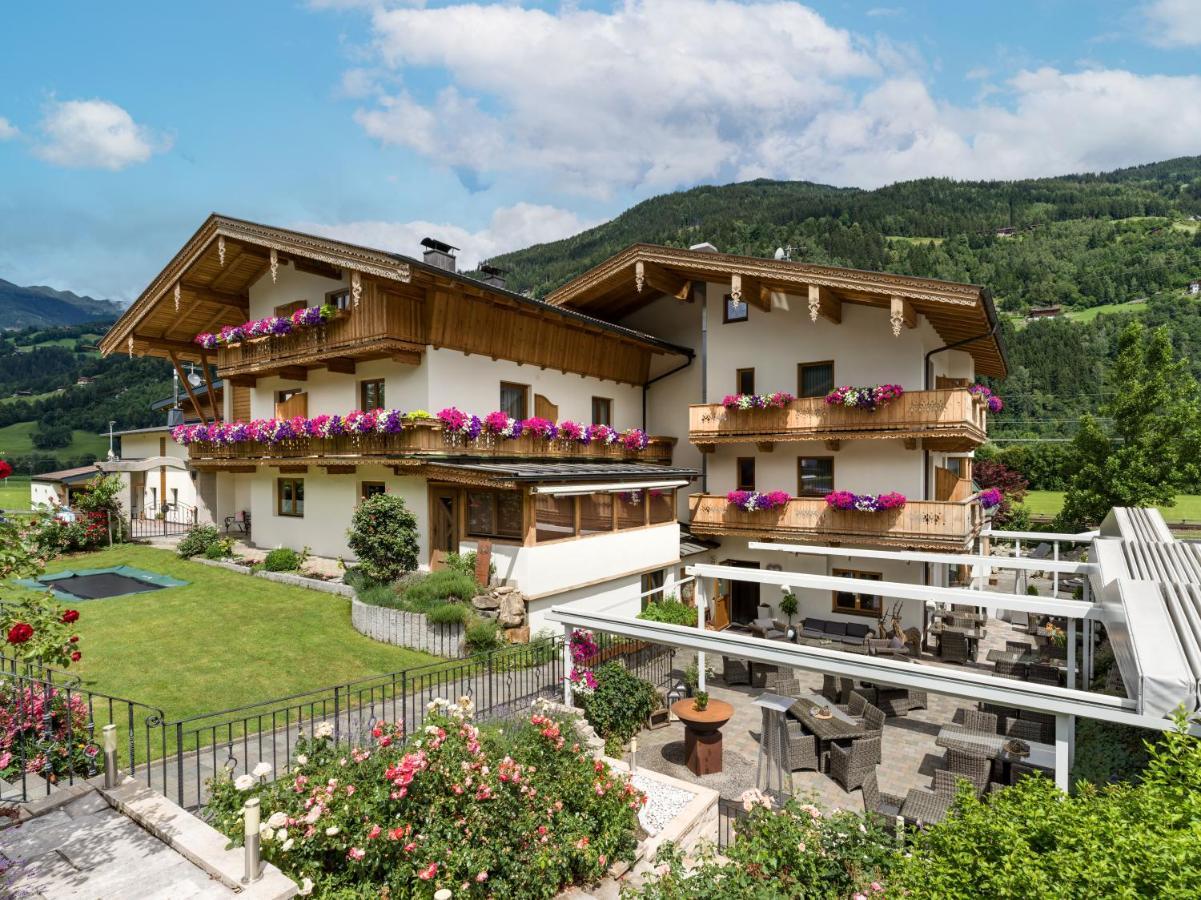 Landhaus Alpenherz Aschau Im Zillertal ภายนอก รูปภาพ